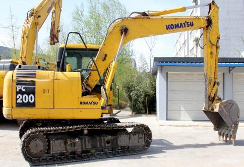 挖掘机回转发抖 挖掘机回转发抖